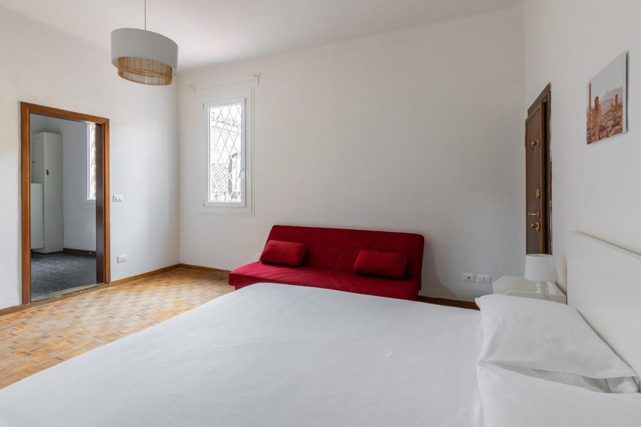 Alessandrini Apartment Alla Finestrella By Wonderful Italy Bologna Exteriör bild