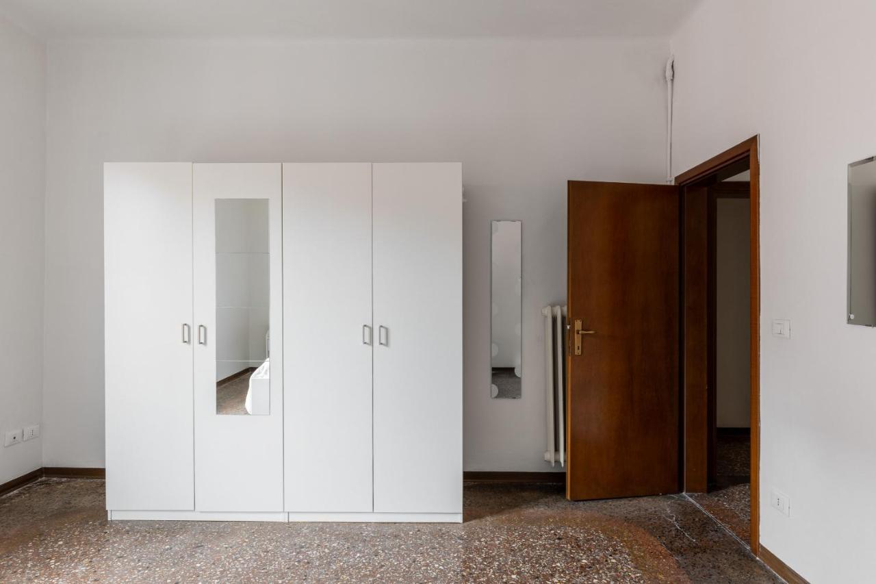 Alessandrini Apartment Alla Finestrella By Wonderful Italy Bologna Exteriör bild